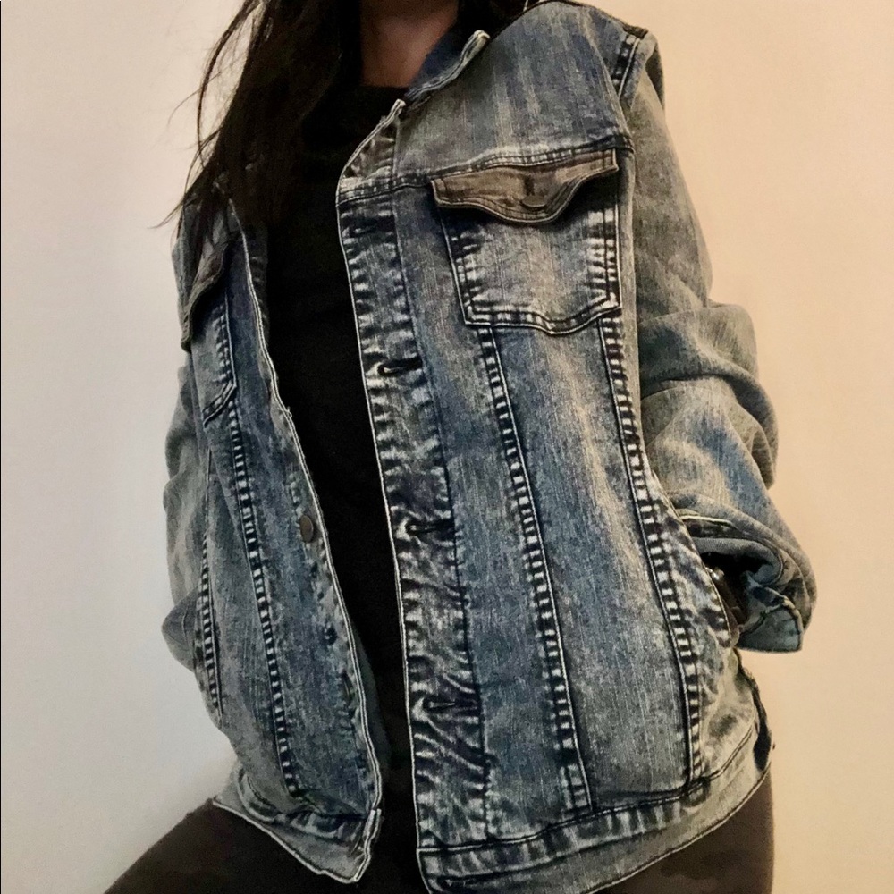 21men two toned jean jacket